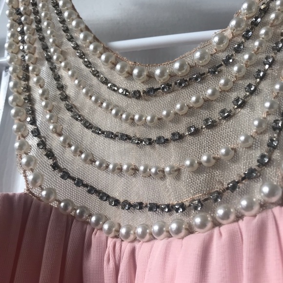 (SOLD)Women long dress - Picture 3 of 5